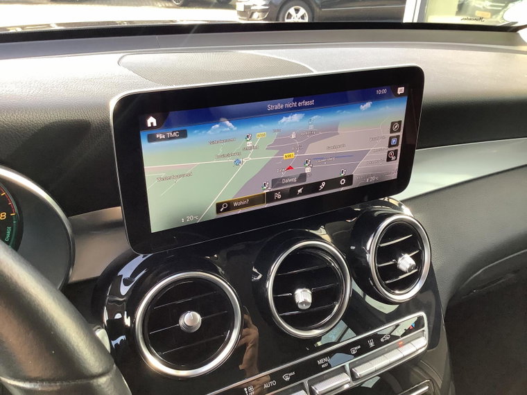 Vehicle Image 33