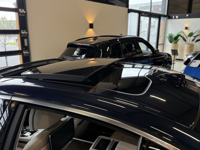 Vehicle Image 39