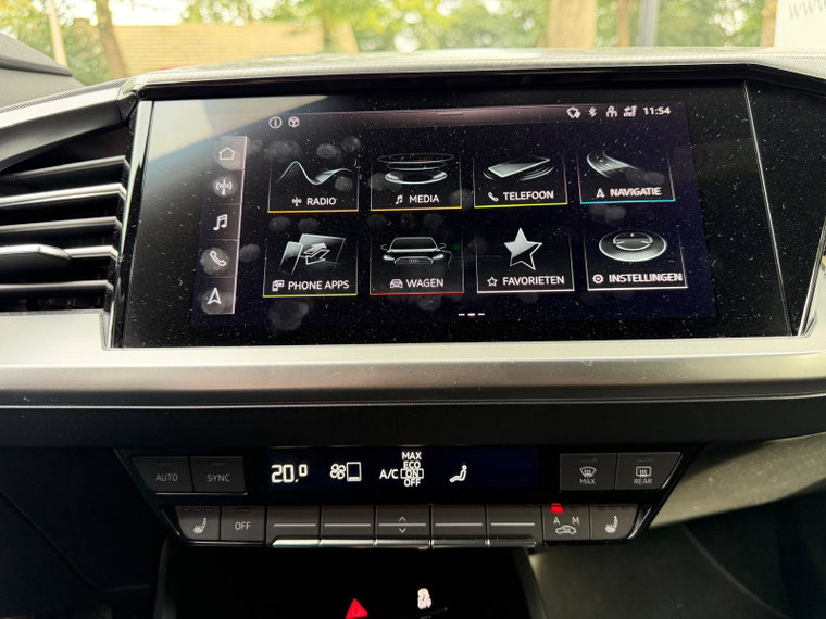 Vehicle Image 37