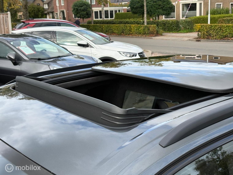 Vehicle Image 50