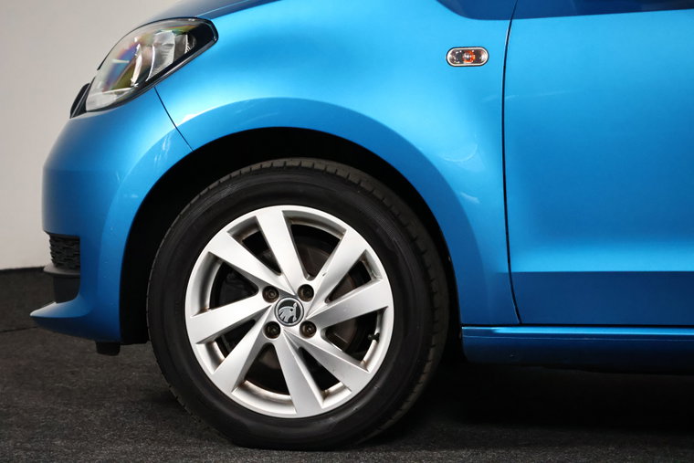 Vehicle Image 20