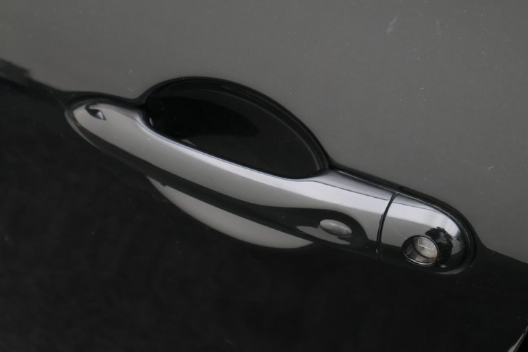 Vehicle Image 24