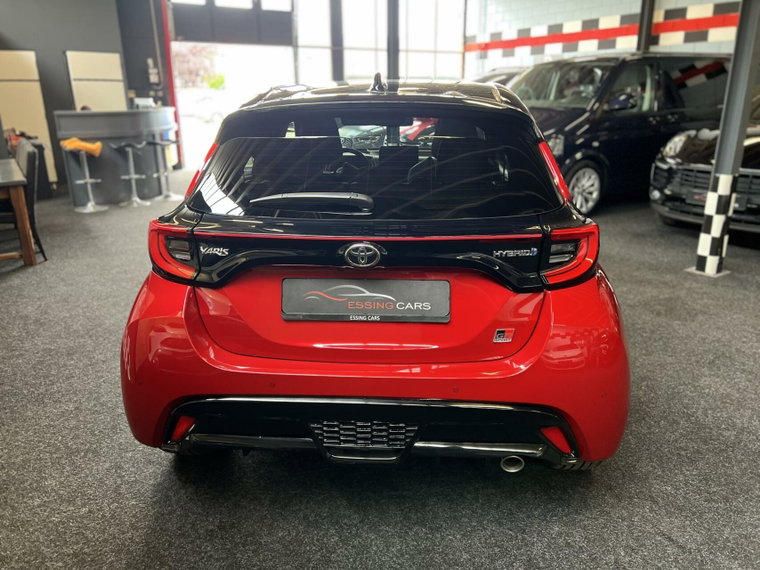 Vehicle Image 7