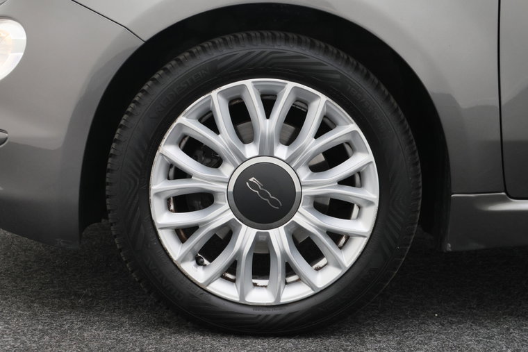 Vehicle Image 21