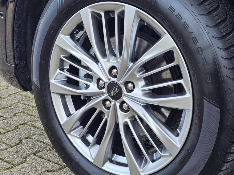 Vehicle Image 40