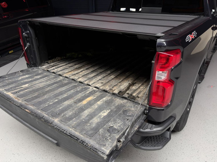 Vehicle Image 35
