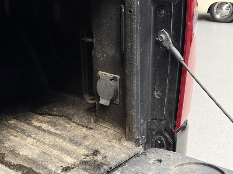 Vehicle Image 36