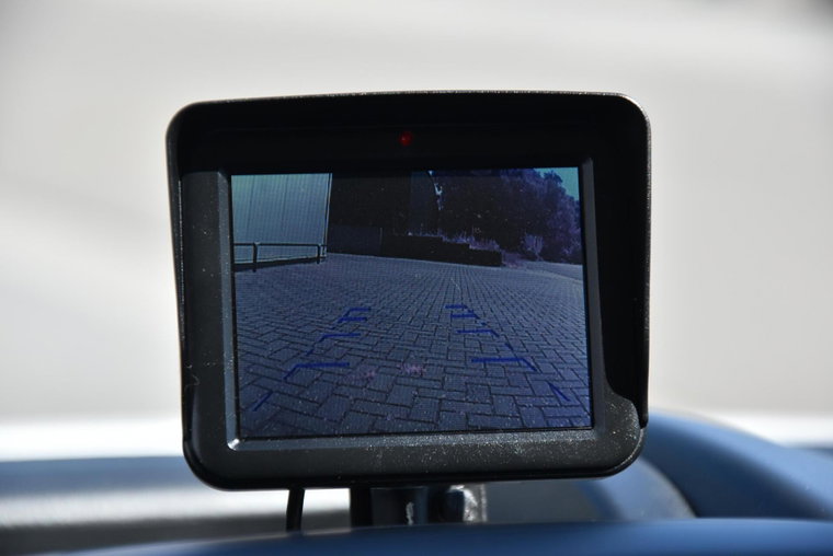 Vehicle Image 16