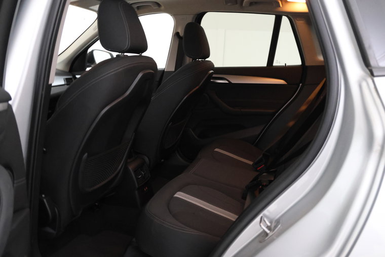 Vehicle Image 37