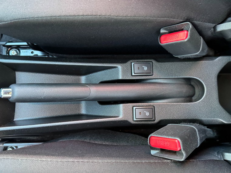 Vehicle Image 24