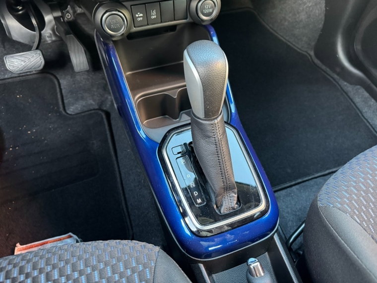 Vehicle Image 26