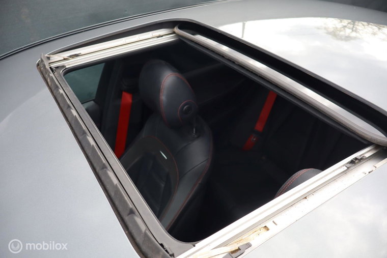 Vehicle Image 40