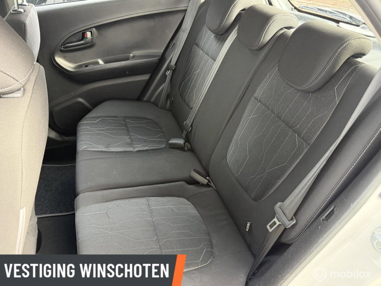 Vehicle Image 14