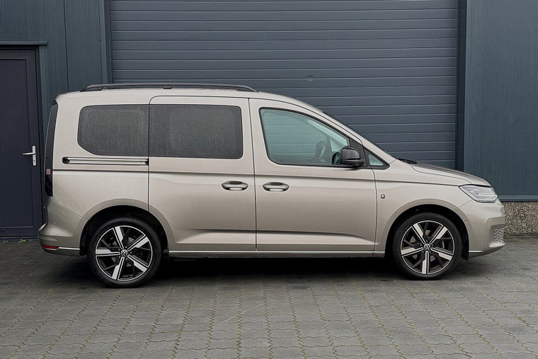 Vehicle Image 26