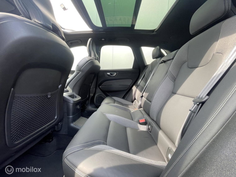 Vehicle Image 48