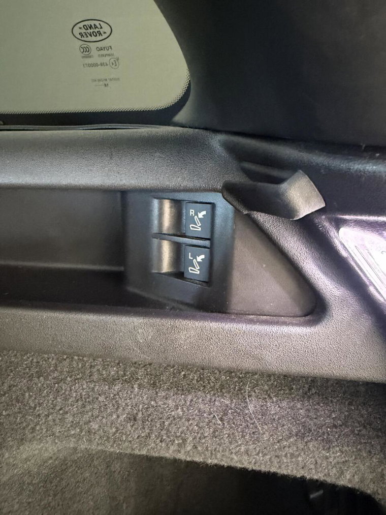 Vehicle Image 39