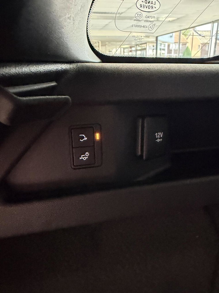 Vehicle Image 40