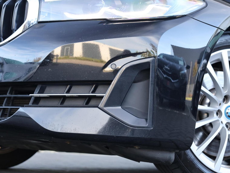 Vehicle Image 60