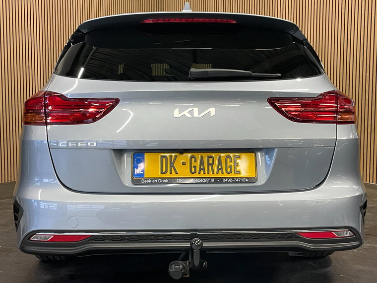 Vehicle Image 29