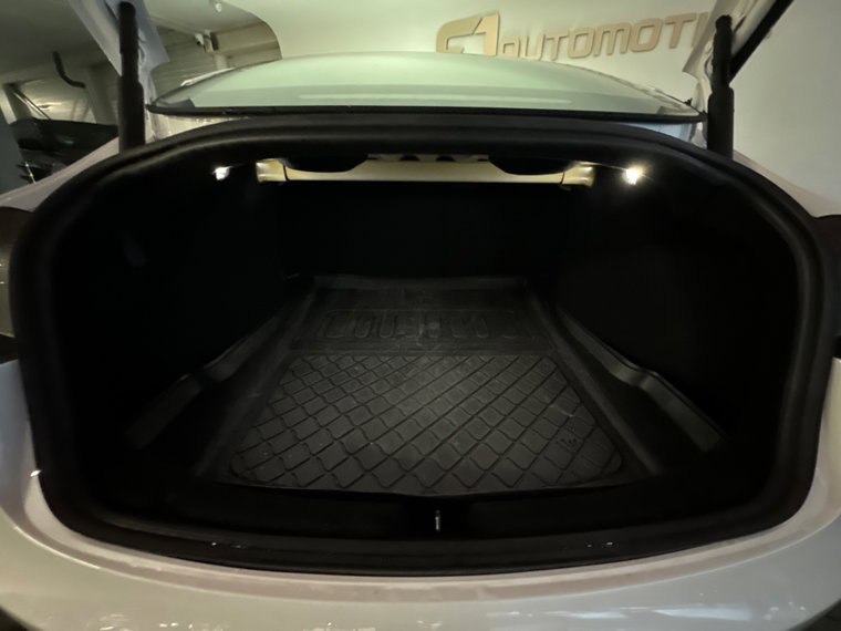 Vehicle Image 39