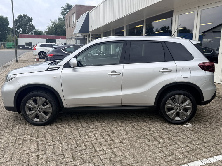 Vehicle Image 13