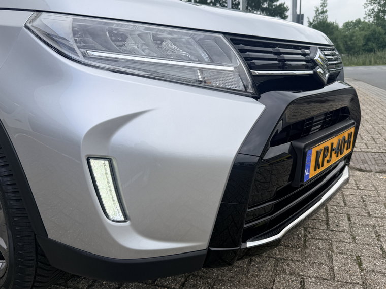 Vehicle Image 14