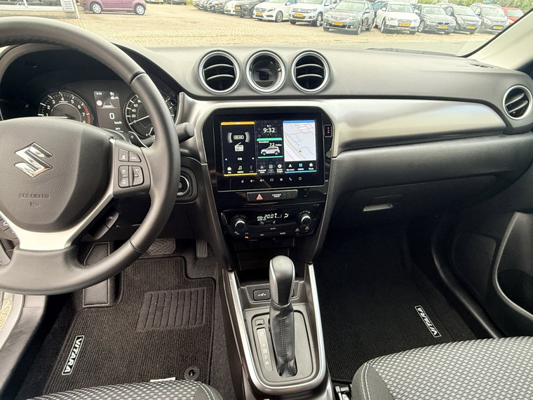 Vehicle Image 28
