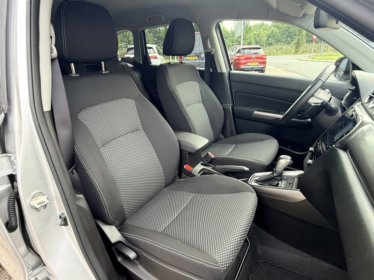 Vehicle Image 37