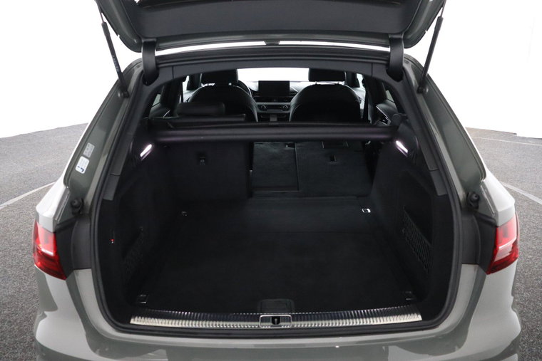 Vehicle Image 19