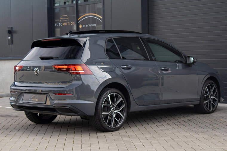 Vehicle Image 40