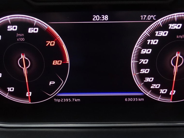 Vehicle Image 25