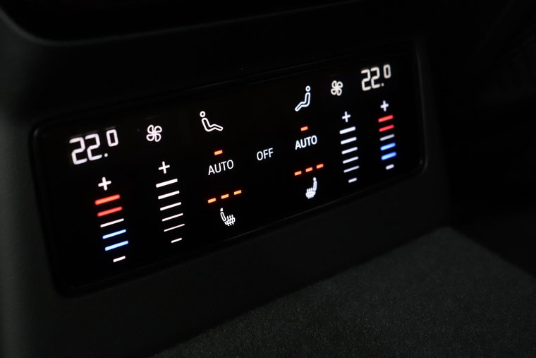 Vehicle Image 53