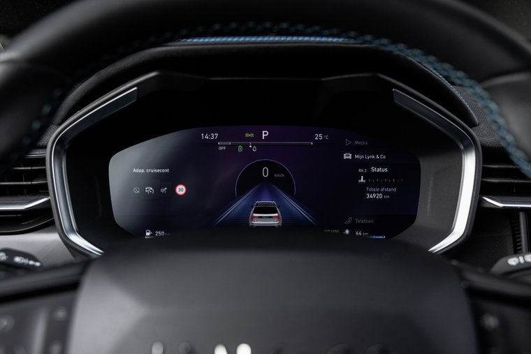 Vehicle Image 15