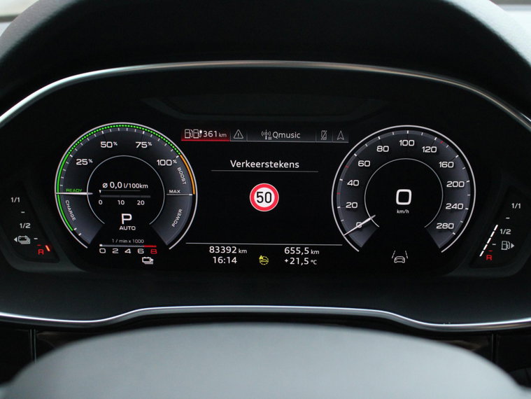 Vehicle Image 35