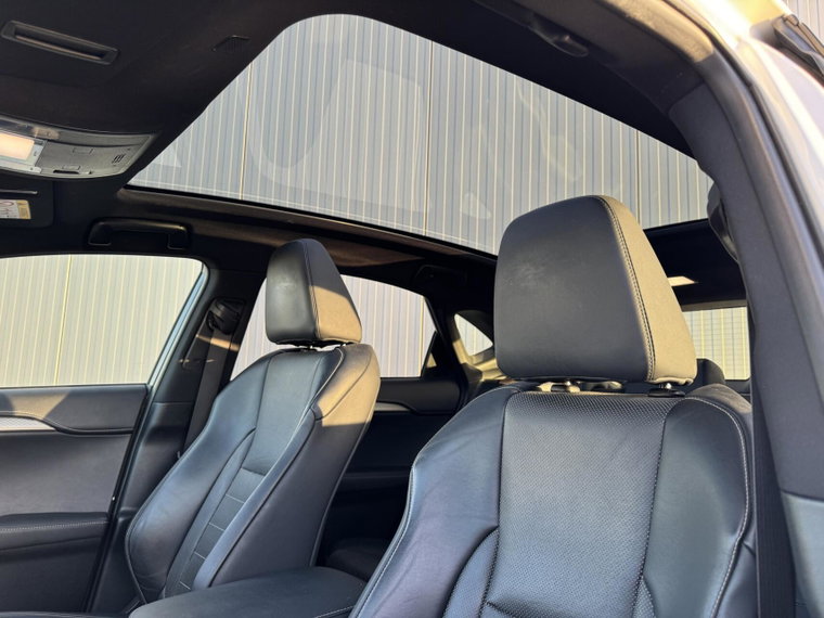 Vehicle Image 39