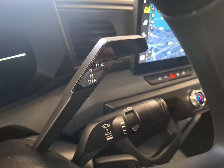Vehicle Image 28