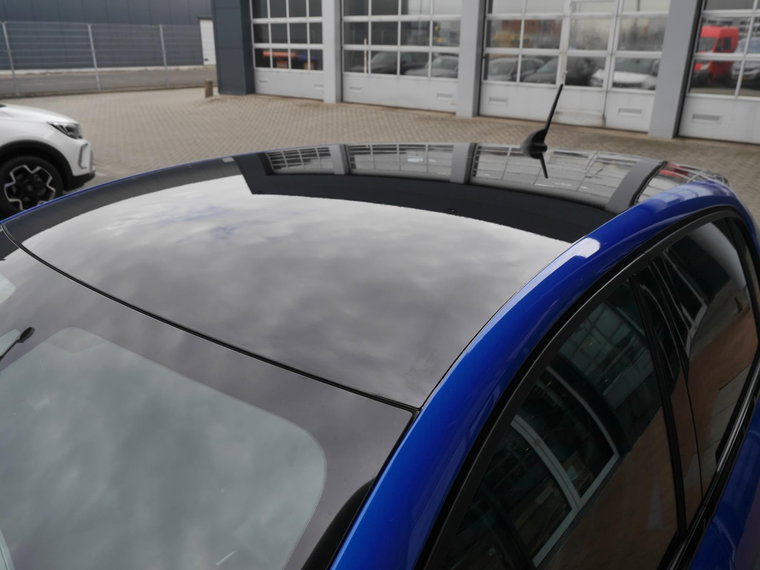 Vehicle Image 47