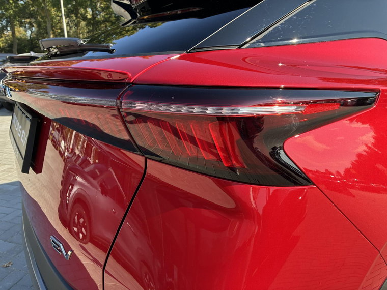 Vehicle Image 30