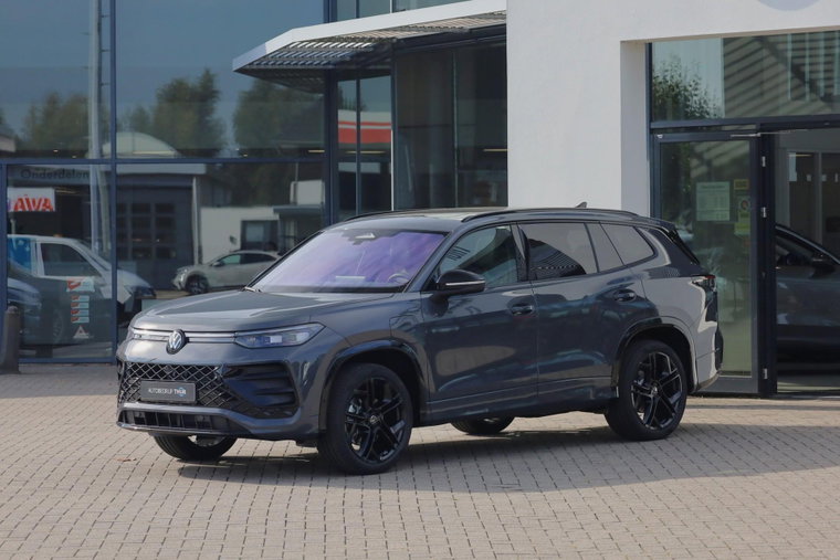 Vehicle Image 47
