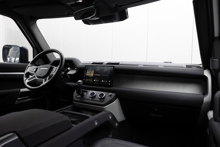 Vehicle Image 9