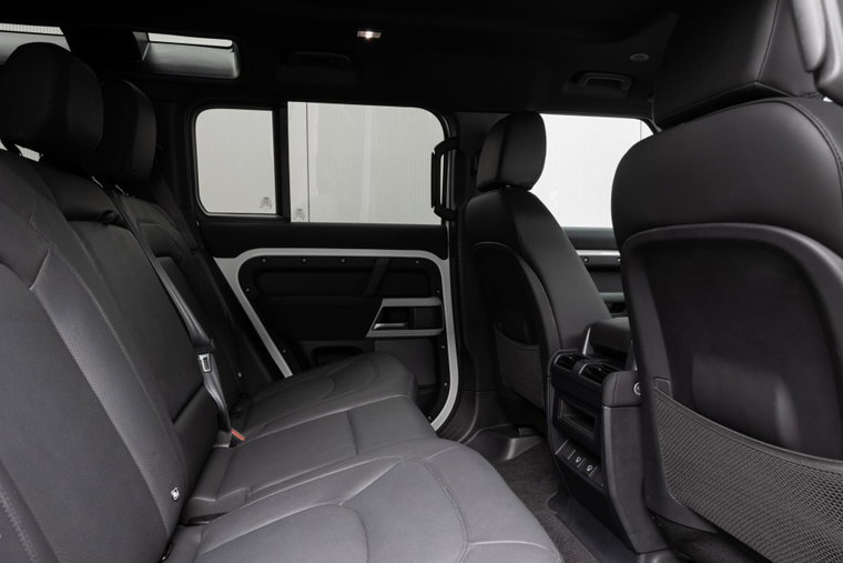 Vehicle Image 11