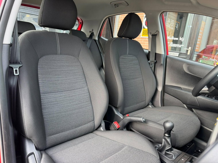 Vehicle Image 19