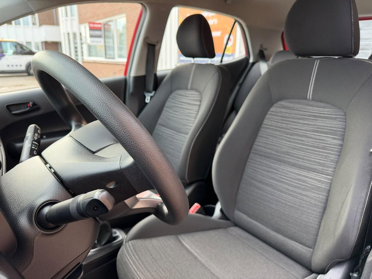 Vehicle Image 20