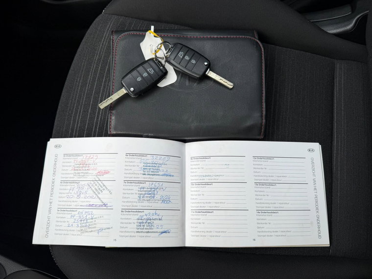 Vehicle Image 36