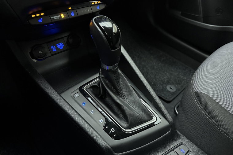 Vehicle Image 28