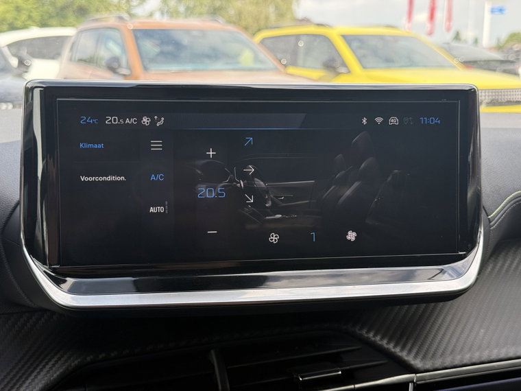 Vehicle Image 37