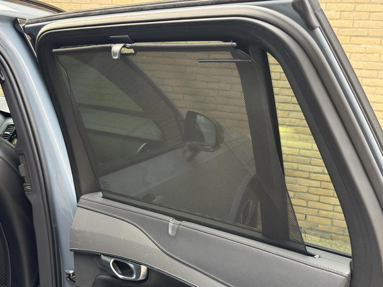 Vehicle Image 33
