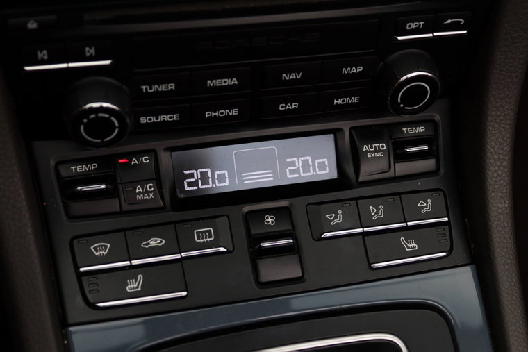 Vehicle Image 34