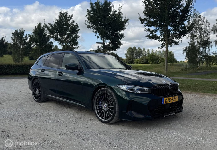 Vehicle Image 26