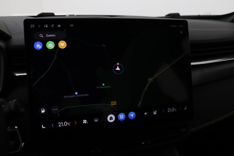Vehicle Image 21